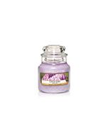 Yankee Candle Lovely Kiku Small Jar